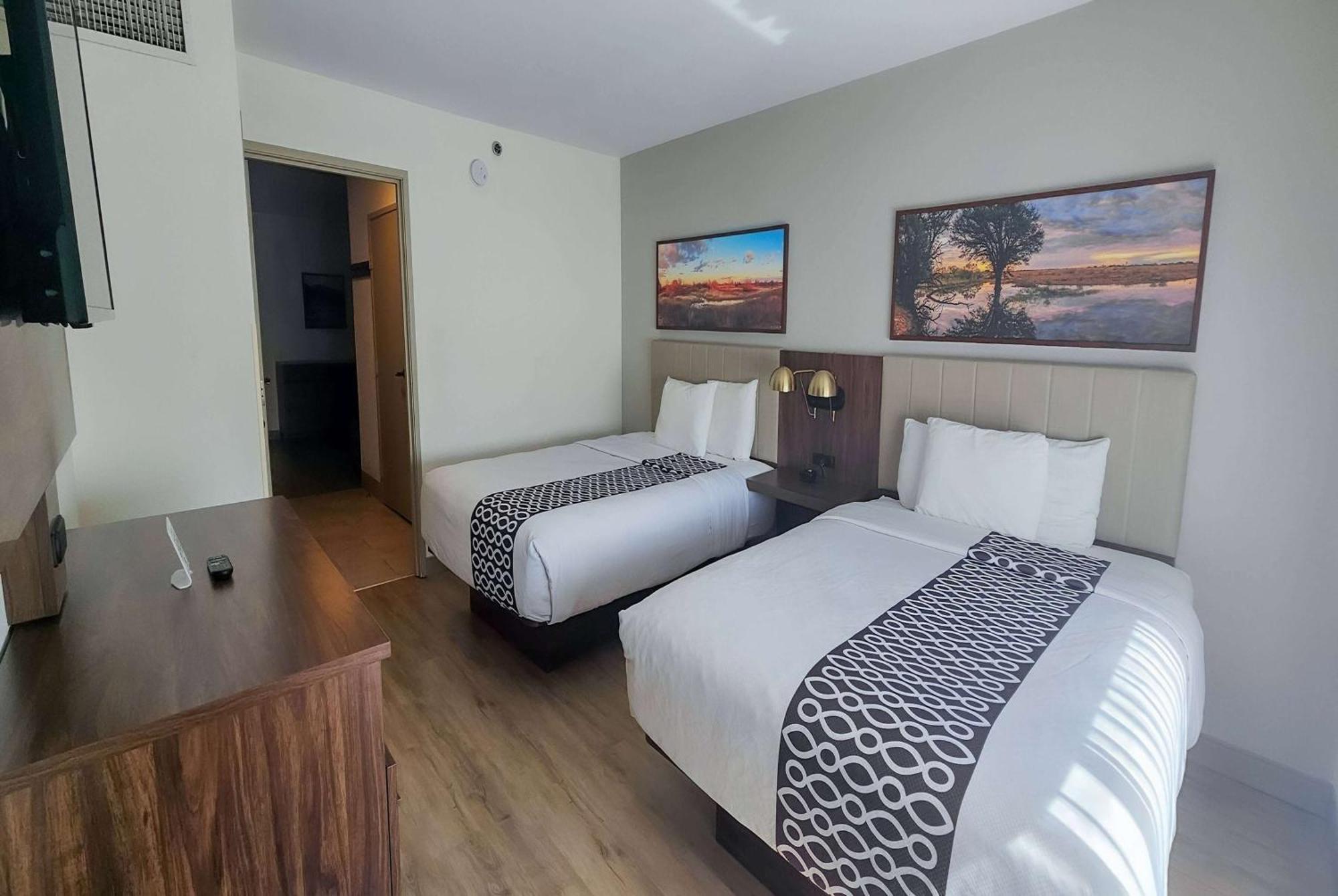 La Quinta By Wyndham Dallas Mesquite Bagian luar foto