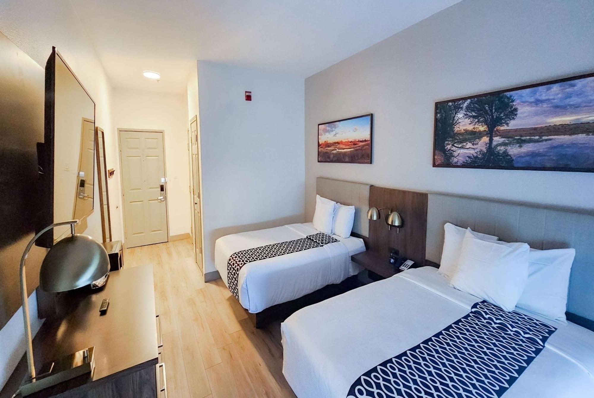 La Quinta By Wyndham Dallas Mesquite Bagian luar foto