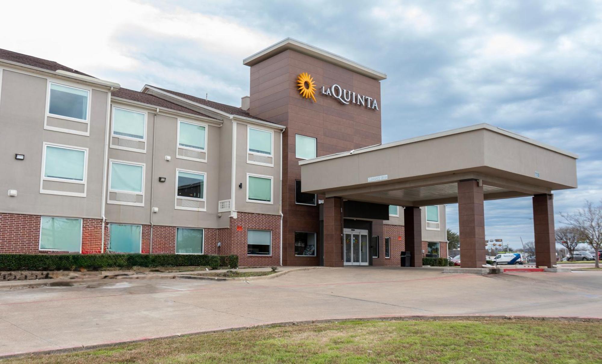 La Quinta By Wyndham Dallas Mesquite Bagian luar foto