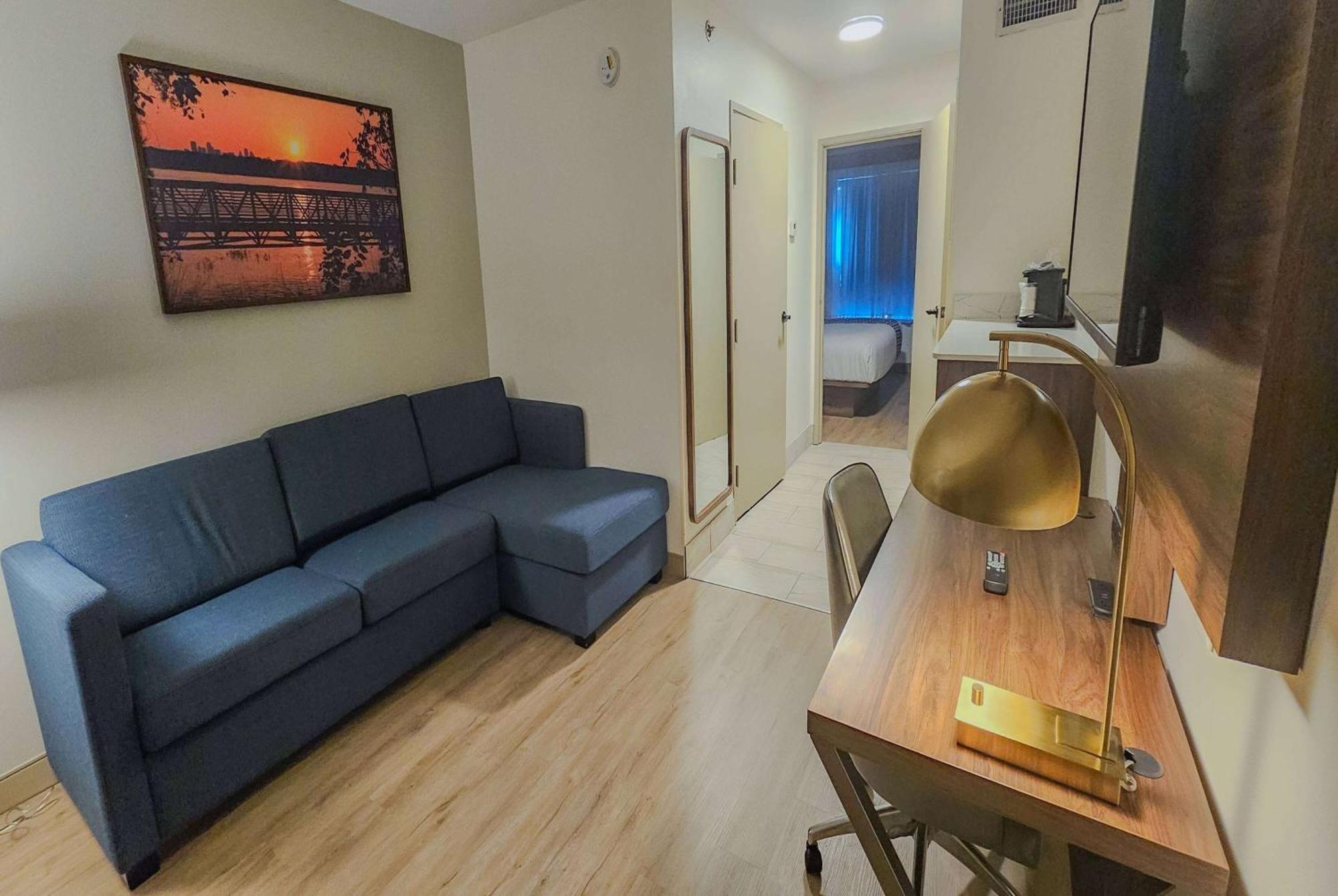La Quinta By Wyndham Dallas Mesquite Bagian luar foto